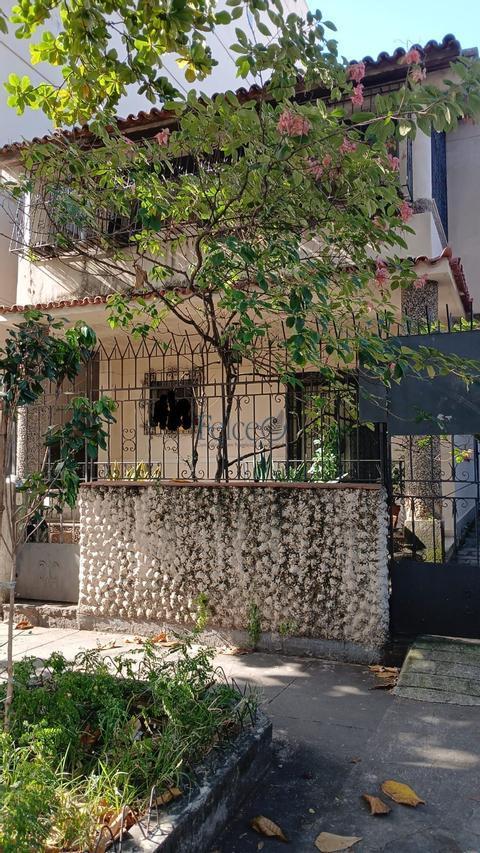 Excelente Casa Duplex à Venda no Grajaú RJ - com 226 m²